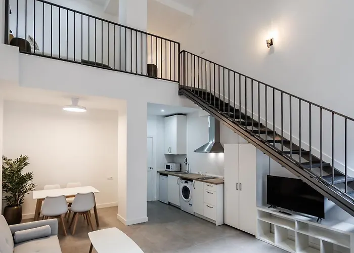 Cayetana Lejlighed *